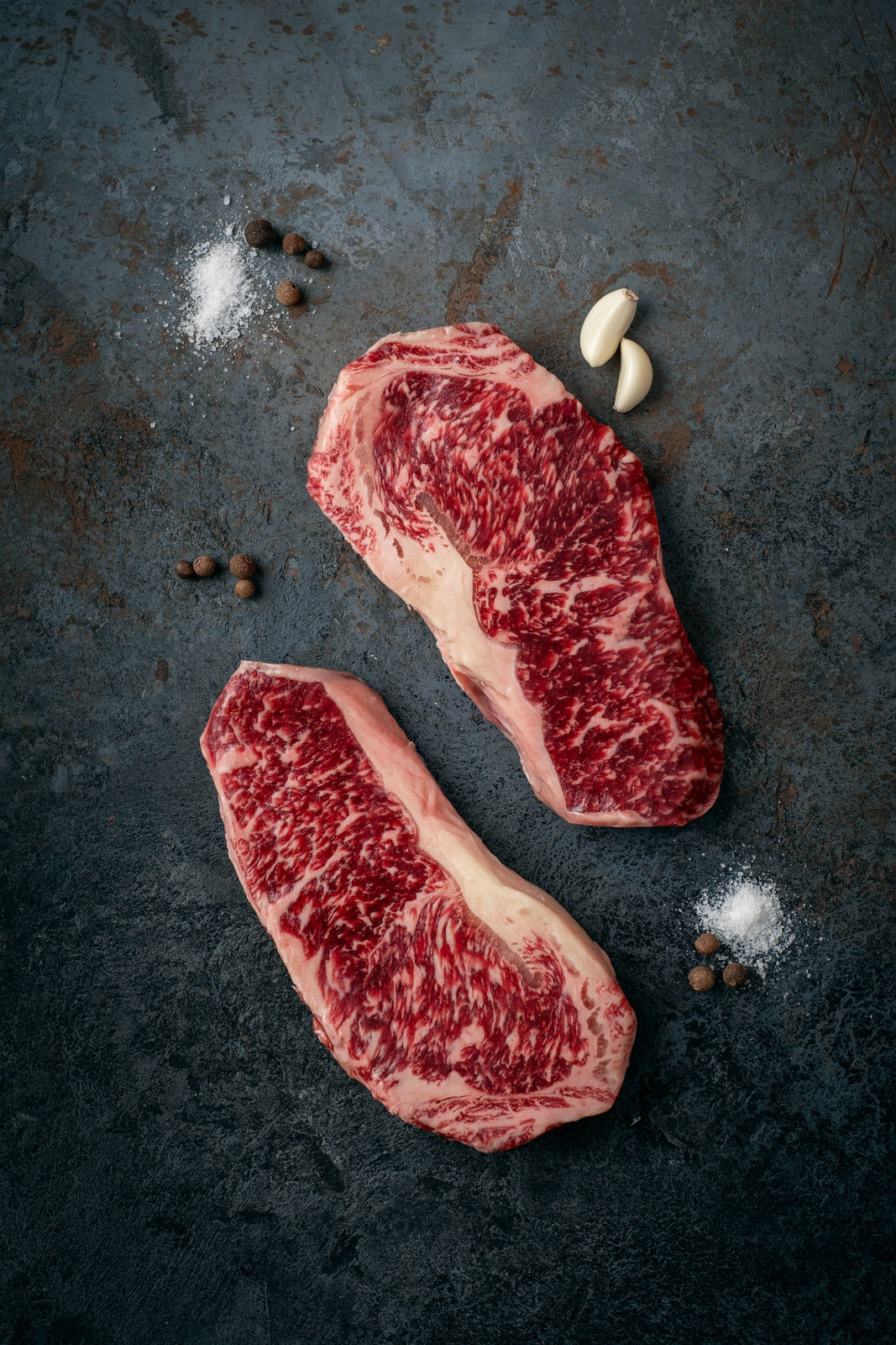 Wagyu Striploin MB6+